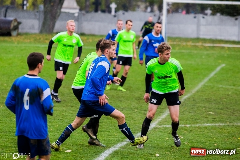 Zdjęcie w galerii na portalu naszraciborz.pl: Niespodzianka w Krzanowicach. Rafako tylko zremisowało z outsiderem wiadomości z regionu