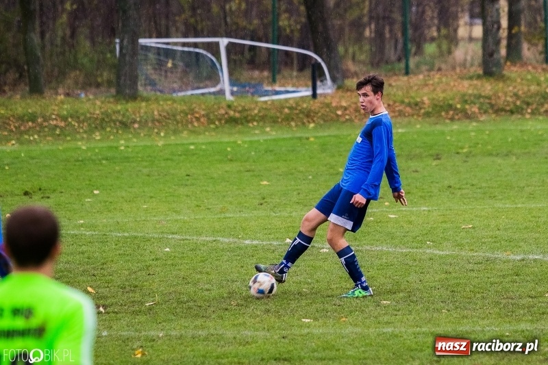 Zdjęcie w galerii na portalu naszraciborz.pl: Niespodzianka w Krzanowicach. Rafako tylko zremisowało z outsiderem wiadomości z regionu