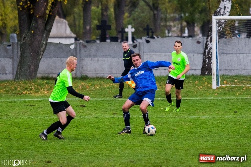 Zdjęcie w galerii na portalu naszraciborz.pl: Niespodzianka w Krzanowicach. Rafako tylko zremisowało z outsiderem wiadomości z regionu