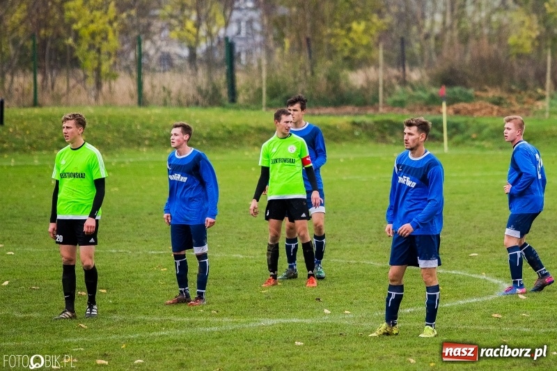 Zdjęcie w galerii na portalu naszraciborz.pl: Niespodzianka w Krzanowicach. Rafako tylko zremisowało z outsiderem wiadomości z regionu