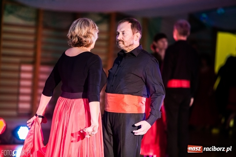 Zdjęcie w galerii na portalu naszraciborz.pl: Wszyscy na parkiet, czyli turniej z okazji 40-lecia Klubu Miłośników Tańca Towarzyskiego w Raciborzu wiadomości z regionu