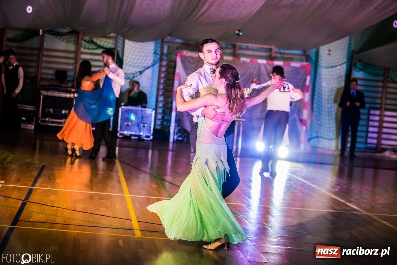 Zdjęcie w galerii na portalu naszraciborz.pl: Wszyscy na parkiet, czyli turniej z okazji 40-lecia Klubu Miłośników Tańca Towarzyskiego w Raciborzu wiadomości z regionu