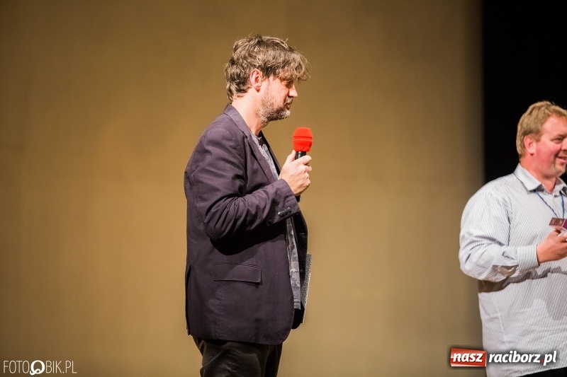 Zdjęcie w galerii na portalu naszraciborz.pl: Drugi dzień Raciborskiego Festiwalu Podróżniczego Wiatraki wiadomości z regionu