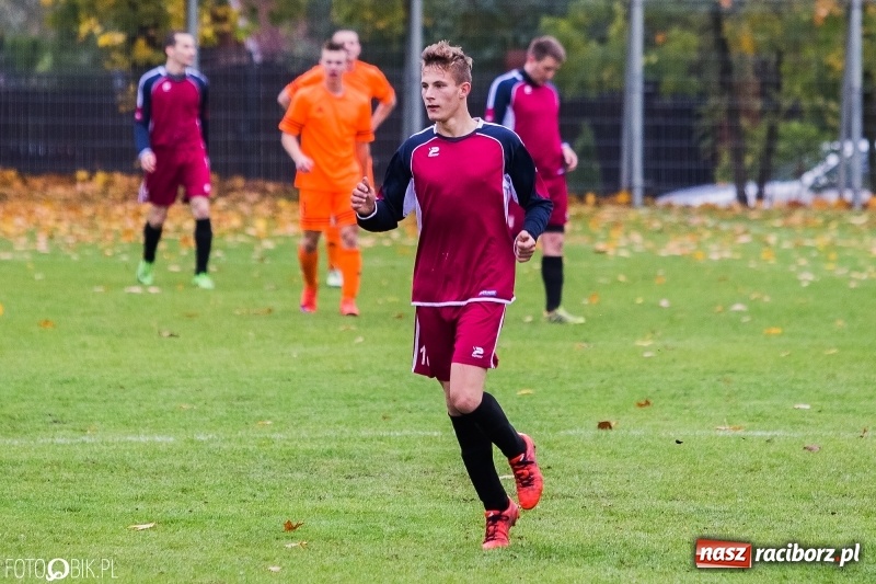 Zdjęcie w galerii na portalu naszraciborz.pl: Strzelanina przy Tuwima. Ocice lepsze od Adamowic wiadomości z regionu