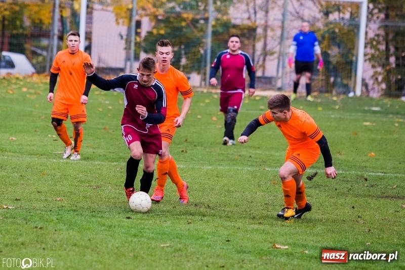 Zdjęcie w galerii na portalu naszraciborz.pl: Strzelanina przy Tuwima. Ocice lepsze od Adamowic wiadomości z regionu