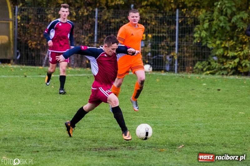 Zdjęcie w galerii na portalu naszraciborz.pl: Strzelanina przy Tuwima. Ocice lepsze od Adamowic wiadomości z regionu