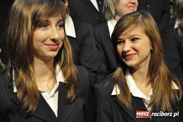 Zdjęcie w galerii na portalu naszraciborz.pl: Chór Cecylia powitał wiosnę wiadomości z regionu