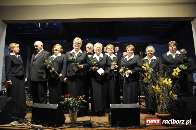 Zdjęcie w galerii na portalu naszraciborz.pl: Chór Cecylia powitał wiosnę wiadomości z regionu
