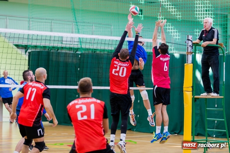 Zdjęcie w galerii na portalu naszraciborz.pl: JP Telebim RLPS: Lunatycy nie zwalniają tempa, są samodzielnym liderem ligowej tabeli wiadomości z regionu