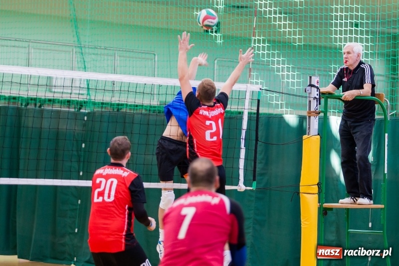 Zdjęcie w galerii na portalu naszraciborz.pl: JP Telebim RLPS: Lunatycy nie zwalniają tempa, są samodzielnym liderem ligowej tabeli wiadomości z regionu