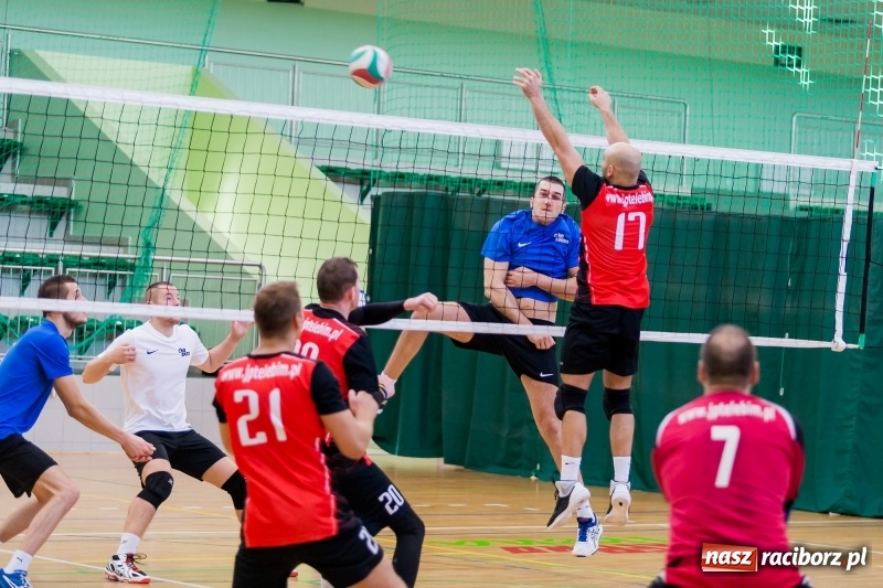 Zdjęcie w galerii na portalu naszraciborz.pl: JP Telebim RLPS: Lunatycy nie zwalniają tempa, są samodzielnym liderem ligowej tabeli wiadomości z regionu