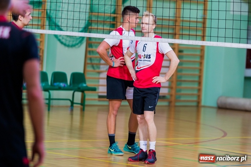 Zdjęcie w galerii na portalu naszraciborz.pl: JP Telebim RLPS: Lunatycy nie zwalniają tempa, są samodzielnym liderem ligowej tabeli wiadomości z regionu