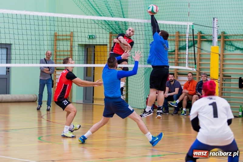 Zdjęcie w galerii na portalu naszraciborz.pl: JP Telebim RLPS: Lunatycy nie zwalniają tempa, są samodzielnym liderem ligowej tabeli wiadomości z regionu