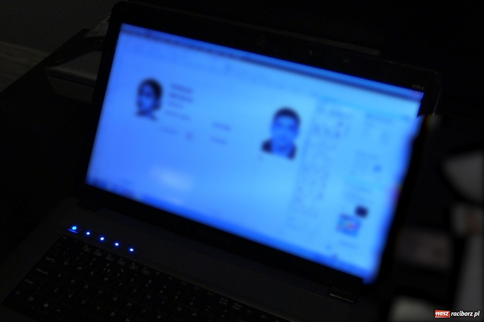 Zdjęcie w galerii na portalu naszraciborz.pl: Mogli sfałszować niemal każdy dokument – rozbito zorganizowaną grupę przestępczą wiadomości z regionu