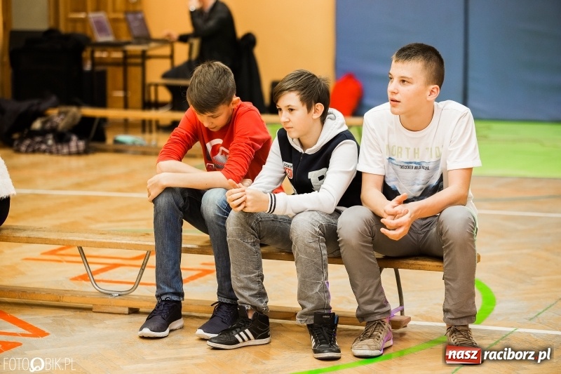 Zdjęcie w galerii na portalu naszraciborz.pl: Bal wszystkich świętych w SP 13 wiadomości z regionu