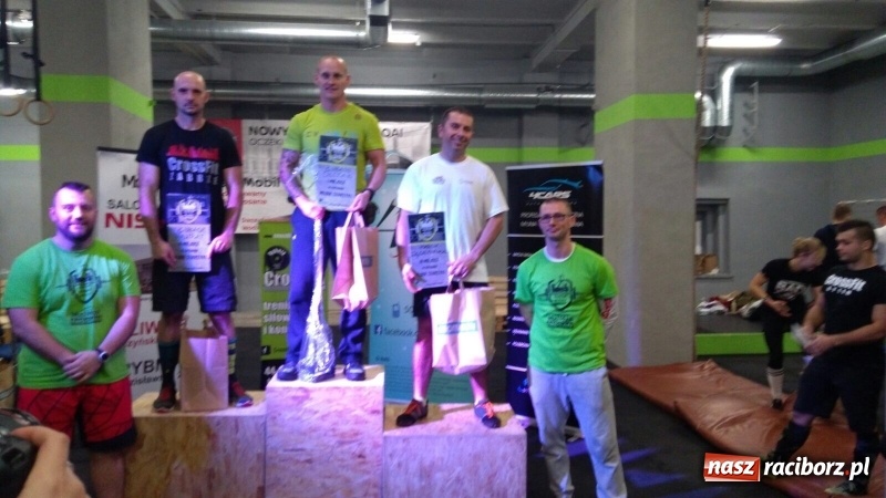 Zdjęcie w galerii na portalu naszraciborz.pl: Crossfitowcy z Raciborza podbili Rybnik wiadomości z regionu