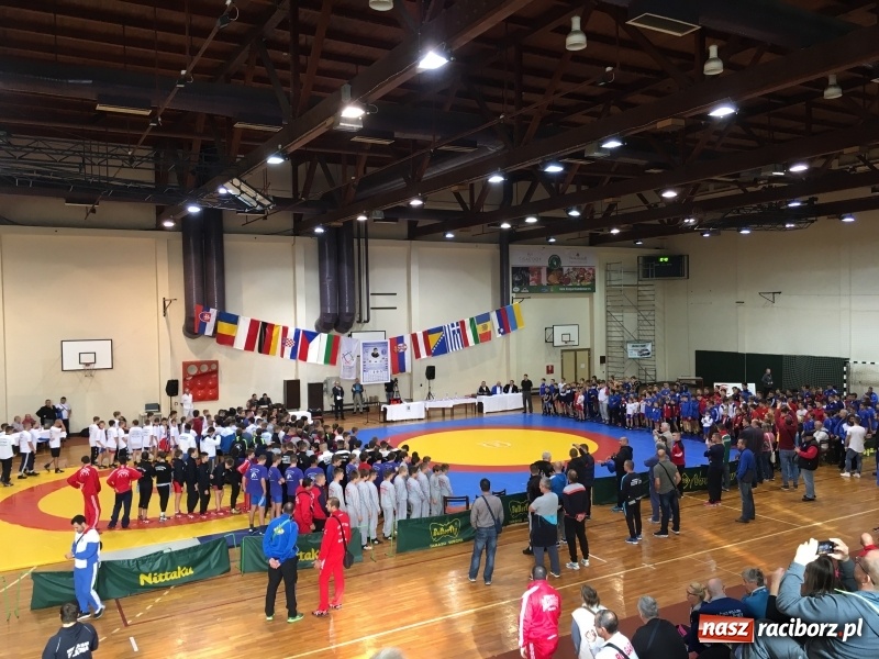 Zdjęcie w galerii na portalu naszraciborz.pl: Udany start zapaśników Unii w Serbii  wiadomości z regionu