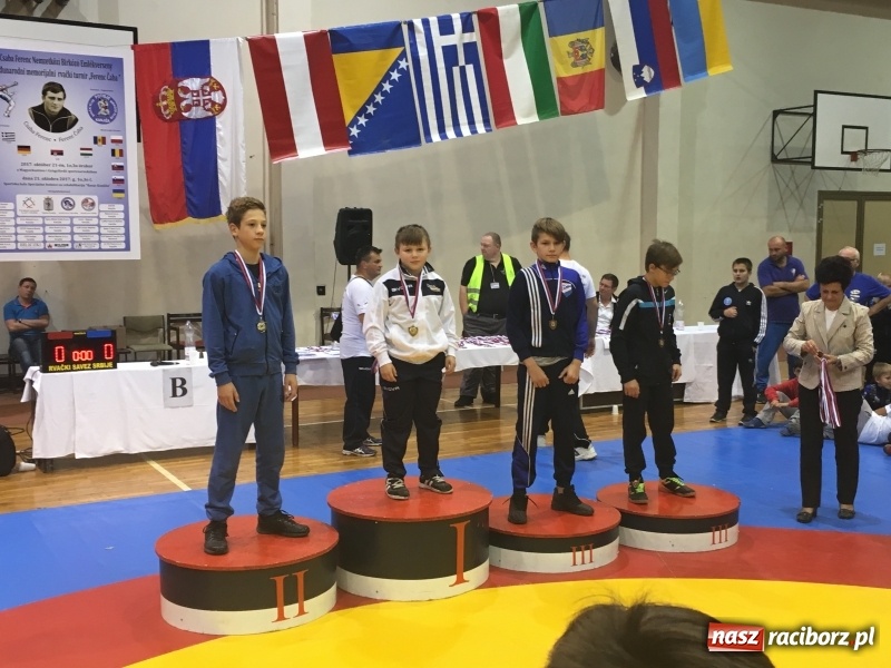Zdjęcie w galerii na portalu naszraciborz.pl: Udany start zapaśników Unii w Serbii  wiadomości z regionu