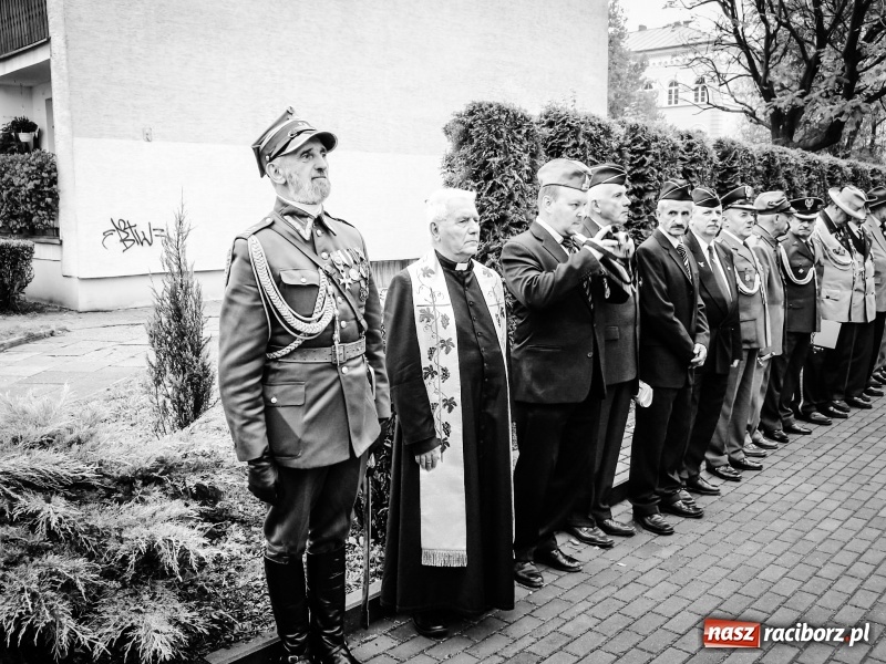 Zdjęcie w galerii na portalu naszraciborz.pl: Wspomnienie na Dzień Zaduszny. Znani mieszkańcy Raciborza i okolic, którzy odeszli od nas w minionym roku wiadomości z regionu