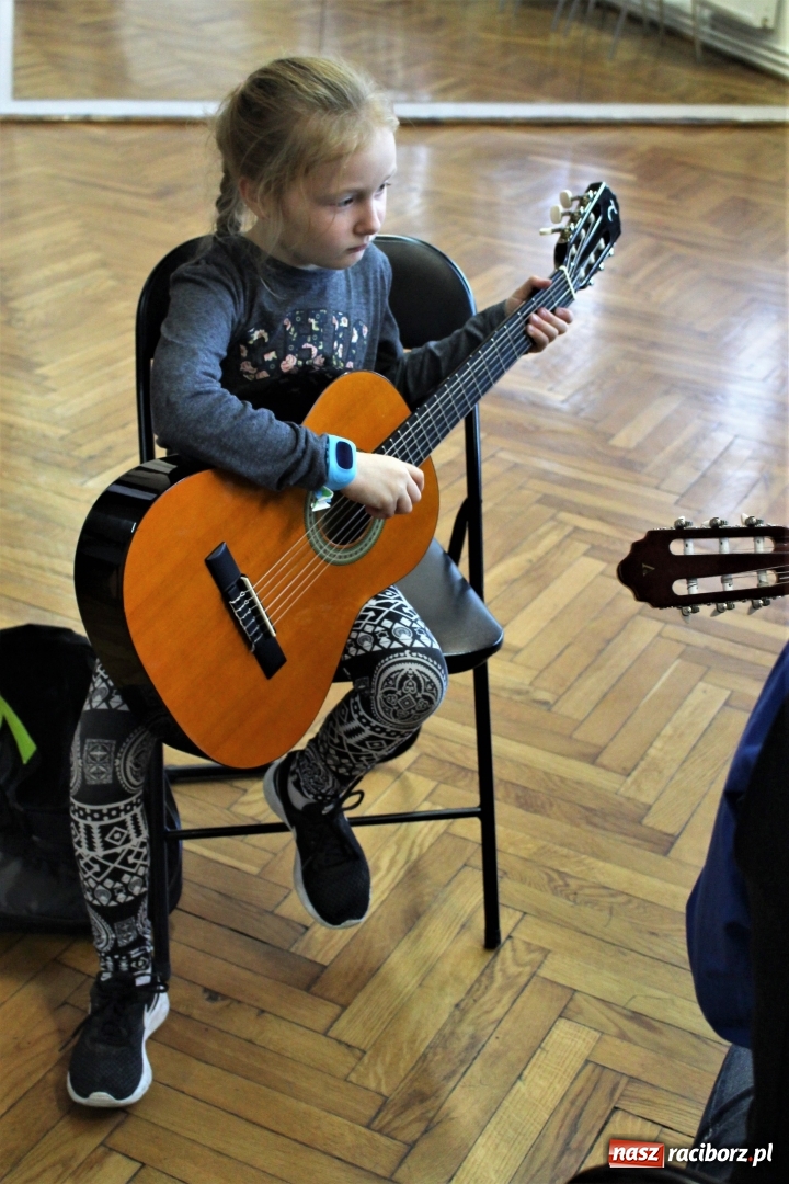 Zdjęcie w galerii na portalu naszraciborz.pl: Zajęcia stałe w Gminnym Centrum Kultury w Nędzy wiadomości z regionu