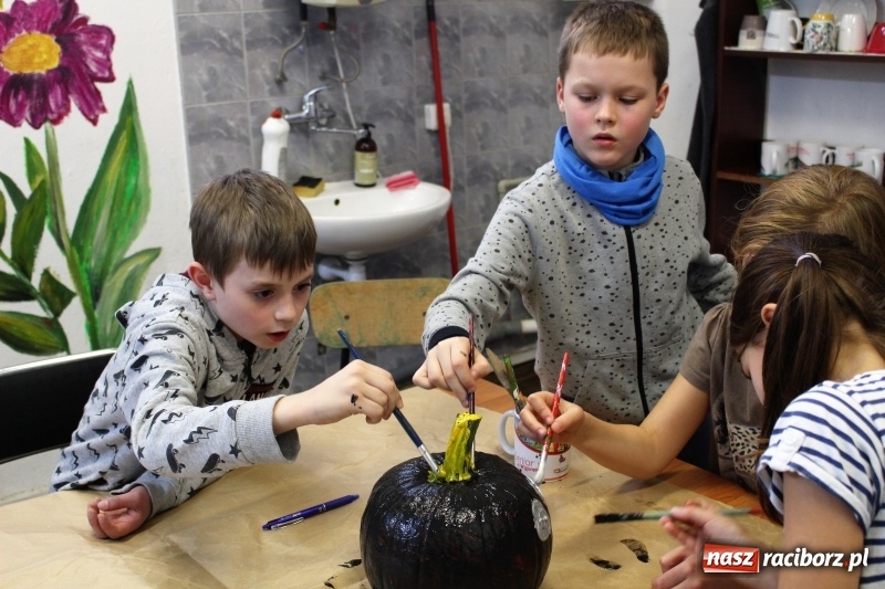 Zdjęcie w galerii na portalu naszraciborz.pl: Zajęcia stałe w Gminnym Centrum Kultury w Nędzy wiadomości z regionu