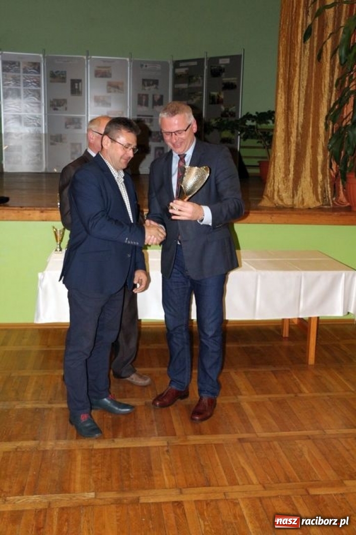 Zdjęcie w galerii na portalu naszraciborz.pl: Podsumowanie sezonu lotów gołębi pocztowych w Gminie Kornowac wiadomości z regionu