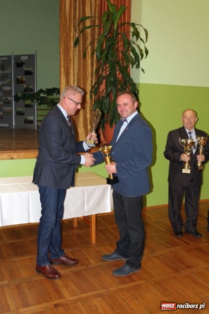 Zdjęcie w galerii na portalu naszraciborz.pl: Podsumowanie sezonu lotów gołębi pocztowych w Gminie Kornowac wiadomości z regionu