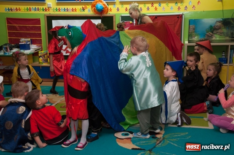 Zdjęcie w galerii na portalu naszraciborz.pl: Jak Koziołek Matołek z przedszkola w Markowicach do Chin zawędrował – Chińska draka w chińskiej dzielnicy  wiadomości z regionu