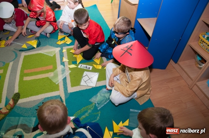 Zdjęcie w galerii na portalu naszraciborz.pl: Jak Koziołek Matołek z przedszkola w Markowicach do Chin zawędrował – Chińska draka w chińskiej dzielnicy  wiadomości z regionu