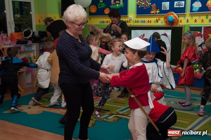 Zdjęcie w galerii na portalu naszraciborz.pl: Jak Koziołek Matołek z przedszkola w Markowicach do Chin zawędrował – Chińska draka w chińskiej dzielnicy  wiadomości z regionu