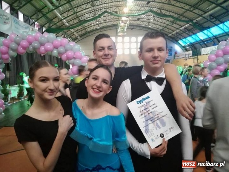 Zdjęcie w galerii na portalu naszraciborz.pl: Sukcesy raciborskich tancerzy z KTT Rewia  wiadomości z regionu