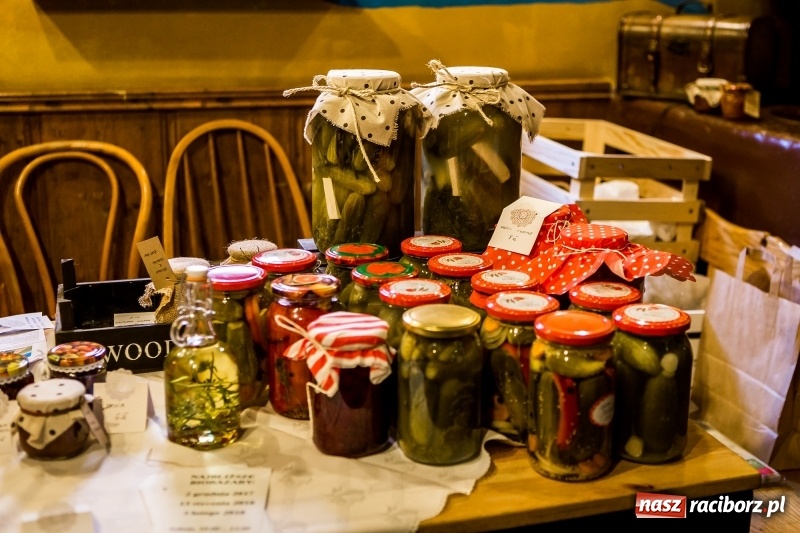 Zdjęcie w galerii na portalu naszraciborz.pl: Na Końcu Świata znów królowała ekologiczna żywność  wiadomości z regionu