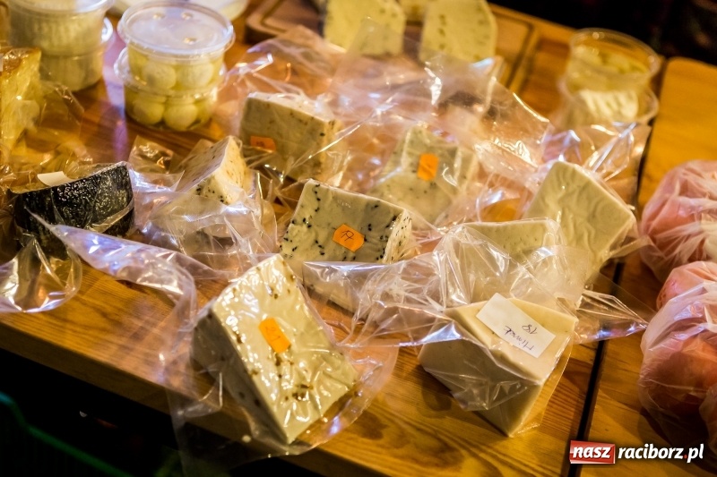 Zdjęcie w galerii na portalu naszraciborz.pl: Na Końcu Świata znów królowała ekologiczna żywność  wiadomości z regionu