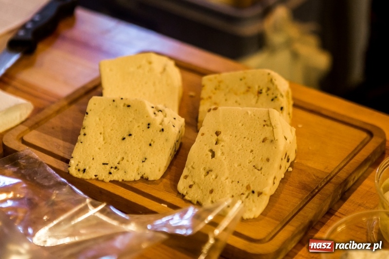 Zdjęcie w galerii na portalu naszraciborz.pl: Na Końcu Świata znów królowała ekologiczna żywność  wiadomości z regionu