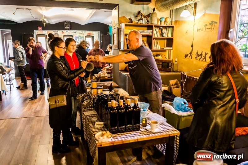 Zdjęcie w galerii na portalu naszraciborz.pl: Na Końcu Świata znów królowała ekologiczna żywność  wiadomości z regionu