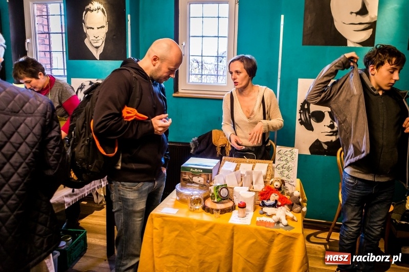 Zdjęcie w galerii na portalu naszraciborz.pl: Na Końcu Świata znów królowała ekologiczna żywność  wiadomości z regionu