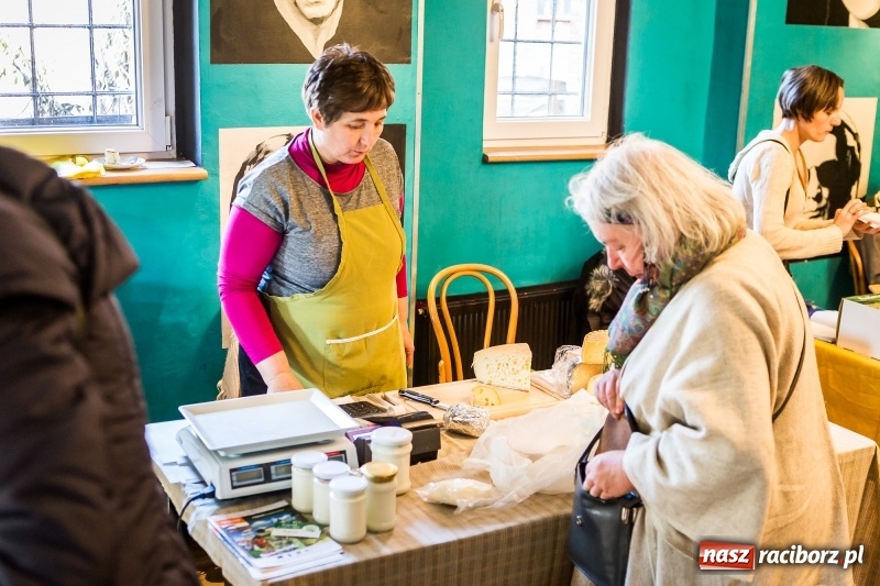Zdjęcie w galerii na portalu naszraciborz.pl: Na Końcu Świata znów królowała ekologiczna żywność  wiadomości z regionu