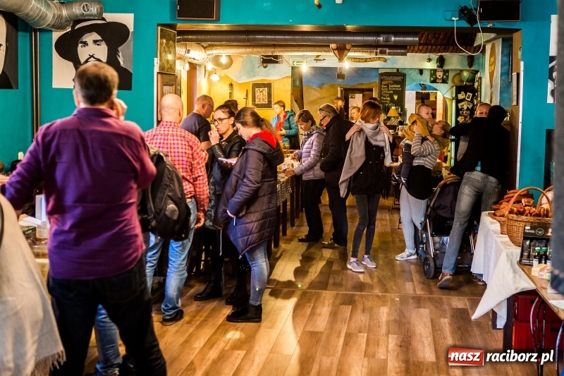 Zdjęcie w galerii na portalu naszraciborz.pl: Na Końcu Świata znów królowała ekologiczna żywność  wiadomości z regionu