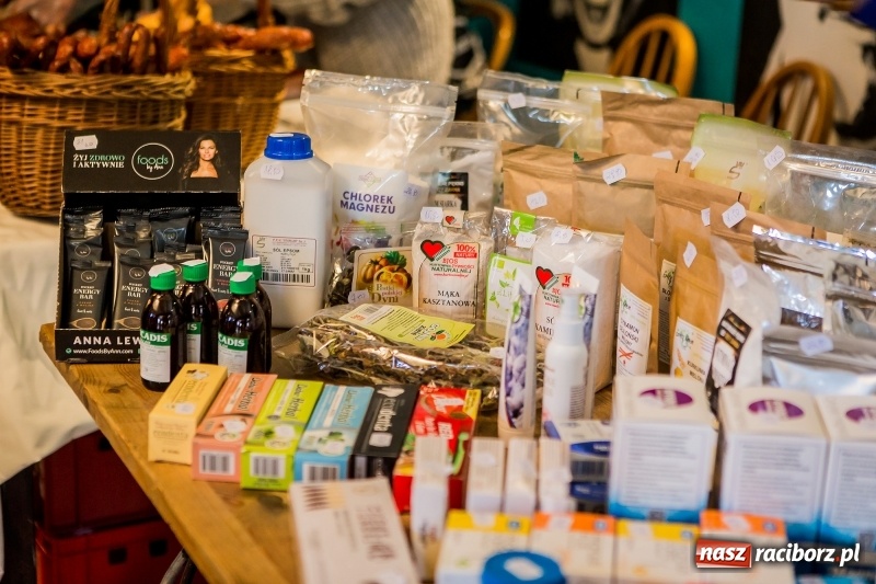 Zdjęcie w galerii na portalu naszraciborz.pl: Na Końcu Świata znów królowała ekologiczna żywność  wiadomości z regionu