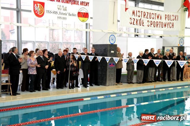 Zdjęcie w galerii na portalu naszraciborz.pl: Pływanie: mistrzostwa szkół podsumowanie wiadomości z regionu