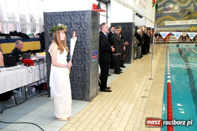 Zdjęcie w galerii na portalu naszraciborz.pl: Pływanie: mistrzostwa szkół podsumowanie wiadomości z regionu