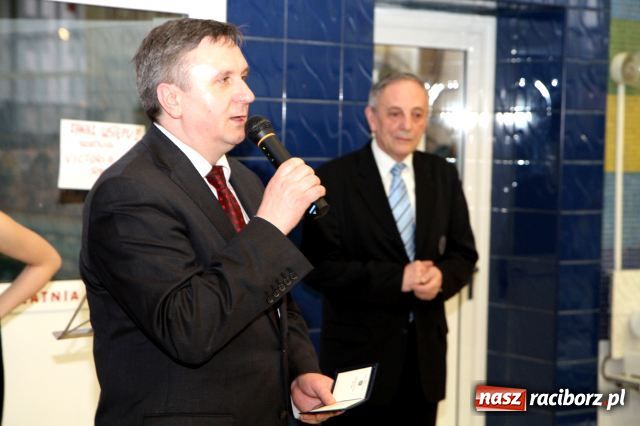 Zdjęcie w galerii na portalu naszraciborz.pl: Pływanie: mistrzostwa szkół podsumowanie wiadomości z regionu