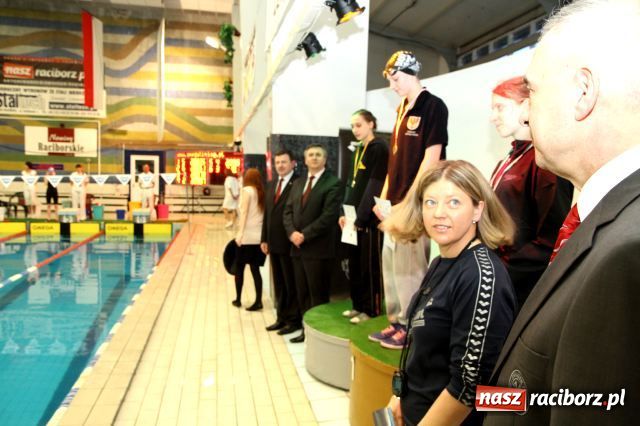 Zdjęcie w galerii na portalu naszraciborz.pl: Pływanie: mistrzostwa szkół podsumowanie wiadomości z regionu