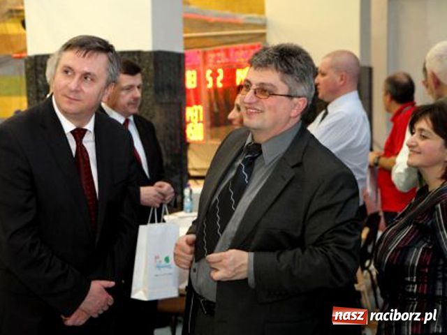 Zdjęcie w galerii na portalu naszraciborz.pl: Pływanie: mistrzostwa szkół podsumowanie wiadomości z regionu