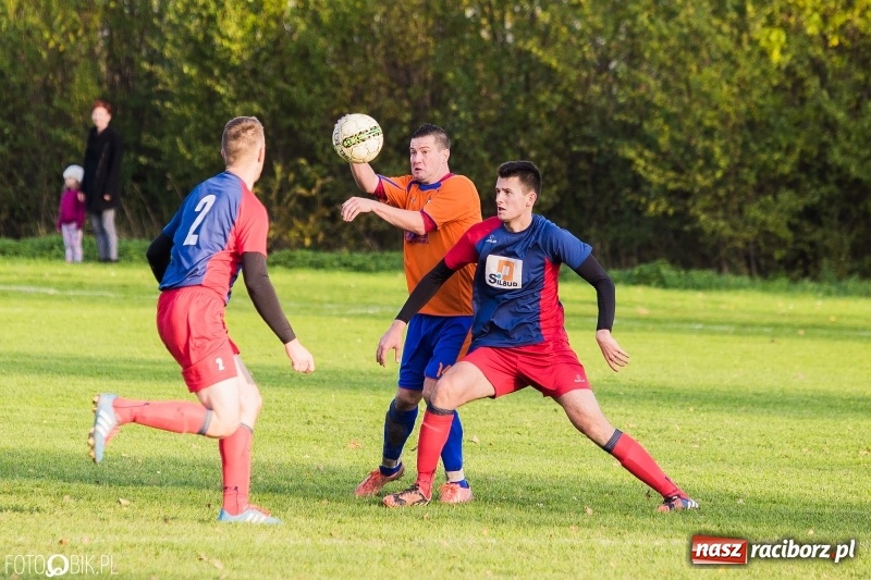 Zdjęcie w galerii na portalu naszraciborz.pl: Druga jesienna porażka Wojnowic. Grzegorzowice gonią lidera wiadomości z regionu