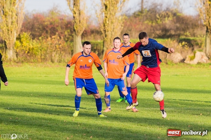 Zdjęcie w galerii na portalu naszraciborz.pl: Druga jesienna porażka Wojnowic. Grzegorzowice gonią lidera wiadomości z regionu