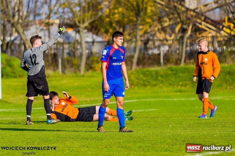 Zdjęcie w galerii na portalu naszraciborz.pl: Rafako poległo u siebie. Odra Wodzisław Śląski zadała trzy celne ciosy  wiadomości z regionu