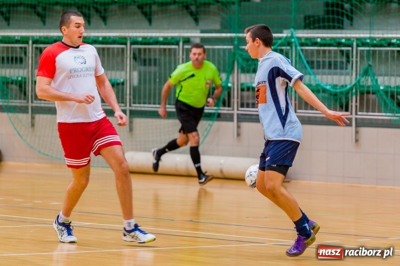 Zdjęcie w galerii na portalu naszraciborz.pl: Team z Kornowaca lepszy od Żuczków, czyli sobotnie rozgrywki HLPN w Raciborzu  wiadomości z regionu