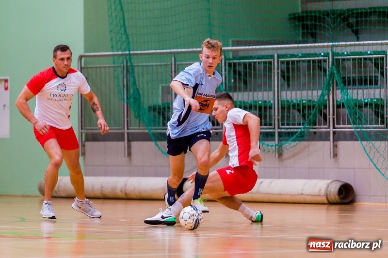 Zdjęcie w galerii na portalu naszraciborz.pl: Team z Kornowaca lepszy od Żuczków, czyli sobotnie rozgrywki HLPN w Raciborzu  wiadomości z regionu