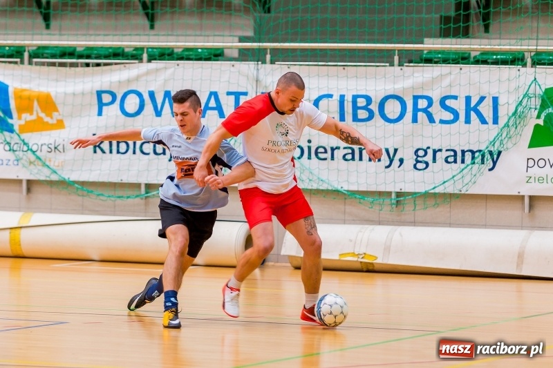 Zdjęcie w galerii na portalu naszraciborz.pl: Team z Kornowaca lepszy od Żuczków, czyli sobotnie rozgrywki HLPN w Raciborzu  wiadomości z regionu